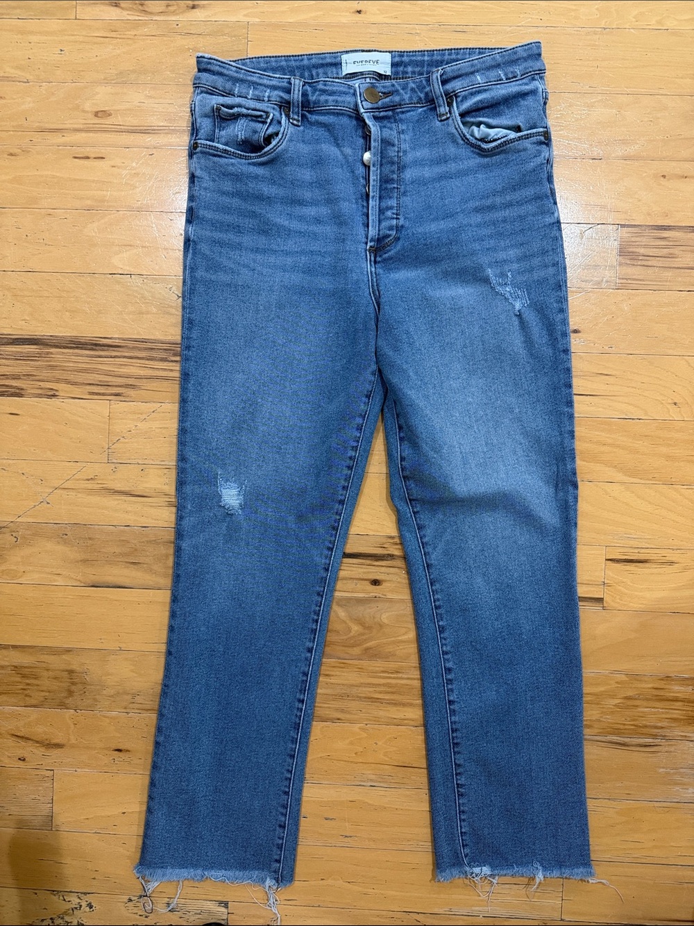 Evereve Ever Straight Jeans High Rise Fit Button Fly Raw Hem Distressed sz 32